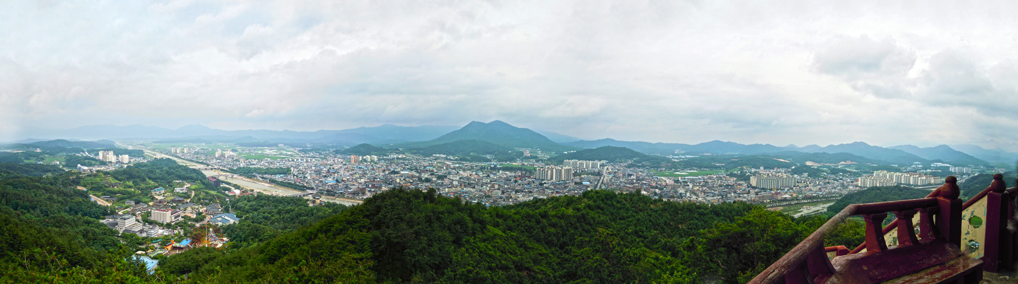 덕음정에서 바라본 남원시 전경(솔바람건강실)