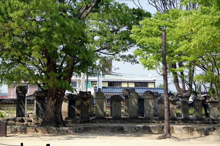 영주각, 청허부, 비석군