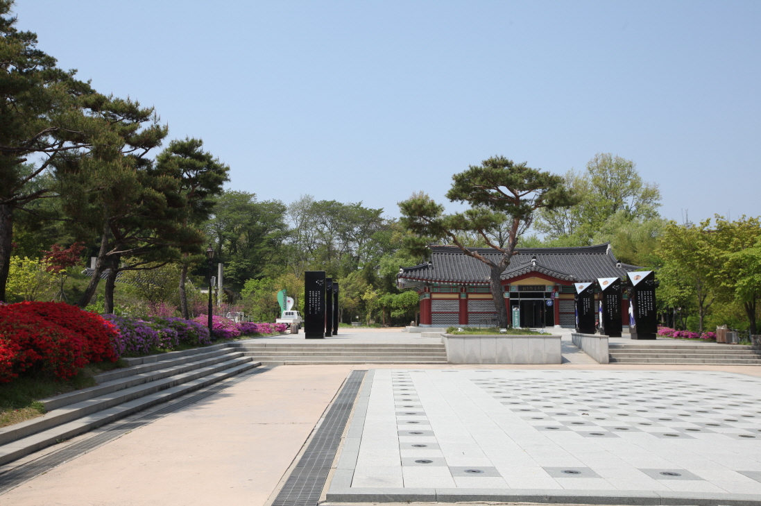 춘향테마파크 테마1 첫째마당 만남의 장