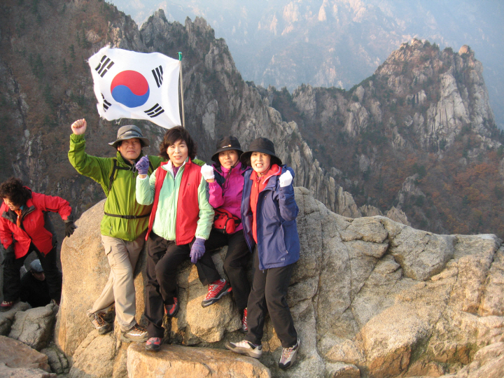 4色 4味, 미시령 고개 따라 설악산 비경 즐기기