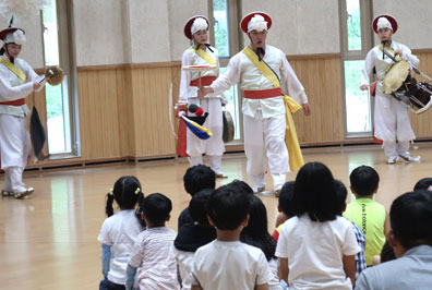 버나돌리기 사진